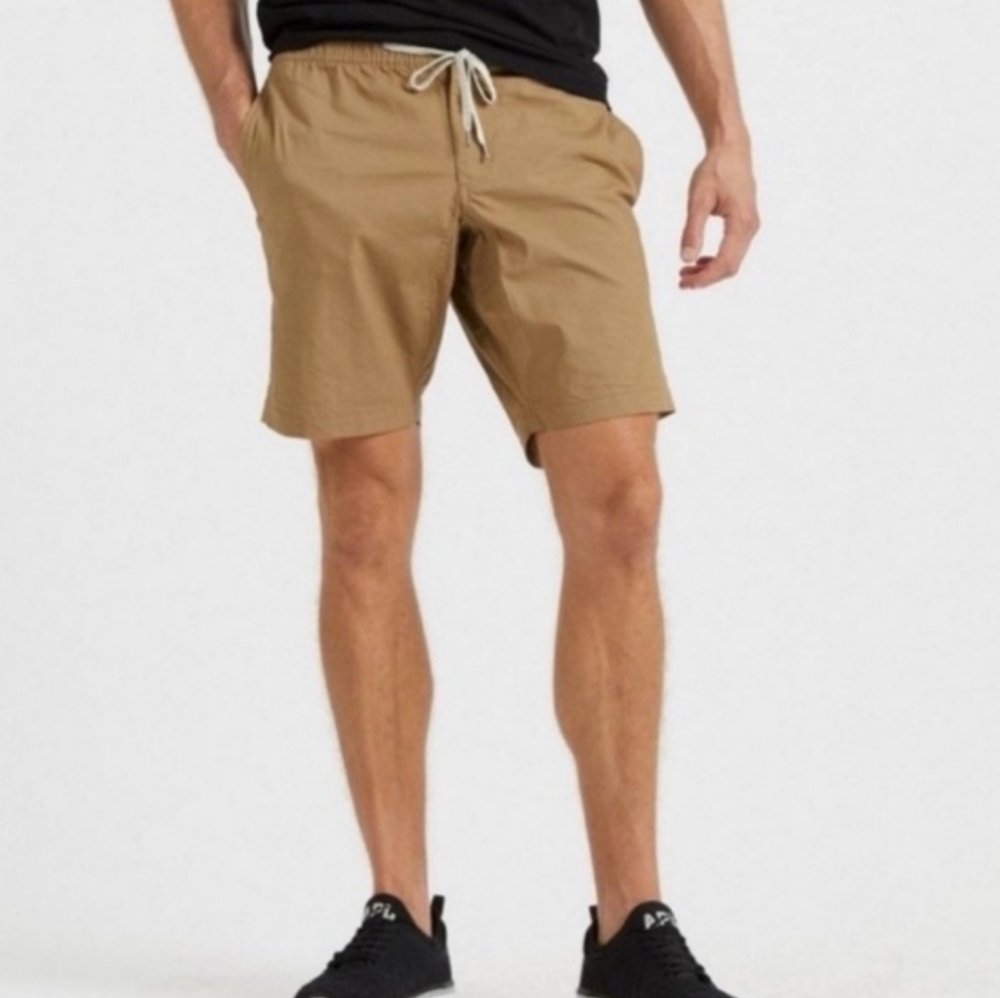 Vuori Ripstop Shorts Men's Size XL Tan Pockets Stretch Comfort Casual